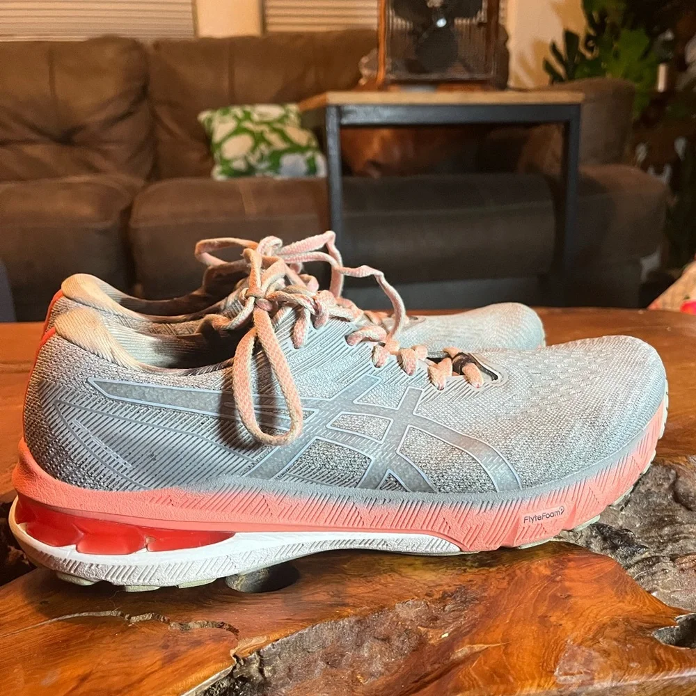 ASICS GT-2000 10 Running Shoes 9.5 Sheet Rock Pink Rave Stability Sneakers
